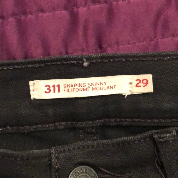 Levi’s high rise black skinny jeans - Picture 3 of 3